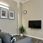 Apartment Tezone Seven