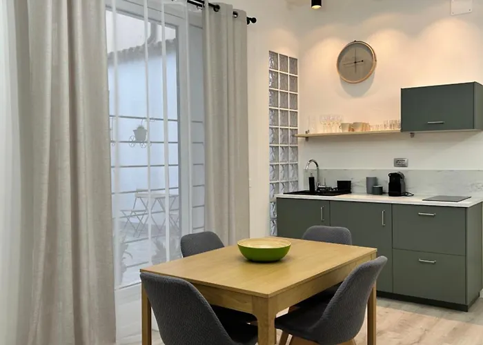 Tezone Seven Appartamento Verona