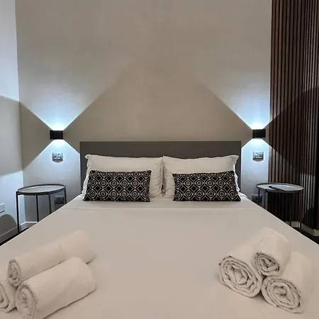 Tezone Seven Apartment *